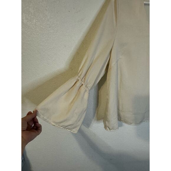 BP Women's V Neck Blouse Flared Sleeves Ivory‎ Size L - Picture 4 of 8